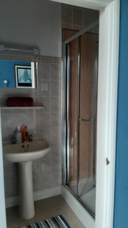 לואסטופט The Coventry Guest House מראה חיצוני תמונה