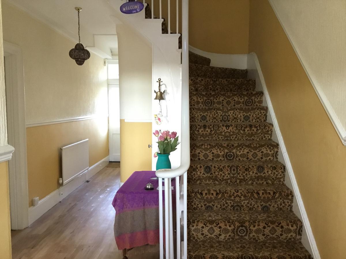 לואסטופט The Coventry Guest House מראה חיצוני תמונה